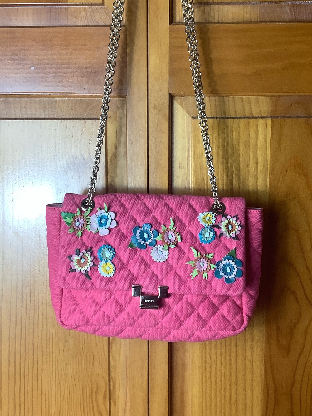 RED Valentino Quilted Hot Pink Floral-Appliqué Shoulder Bag with Gold Chain